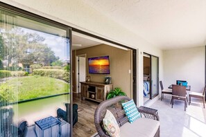 Interior - ParkShore Resort-1stFloor BLDG C #119 *Relaxing* (Park Shore Resort)