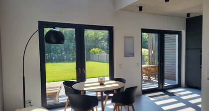 Ferienhaus 'Ferienhaus Schlossterrassen 4b' mit Seeblick, privater Terrasse und WLAN