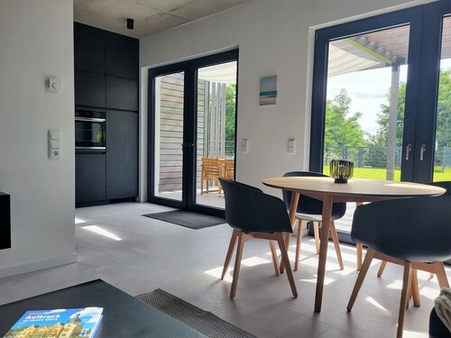 Ferienhaus 'Ferienhaus Schlossterrassen 4a' mit Seeblick, privater Terrasse und WLAN