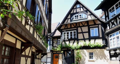 Ferienwohnung Turmblick, 70qm, Balkon, 2 Schlafzimmer, 1 Wohnzimmer, max. 4 Personen