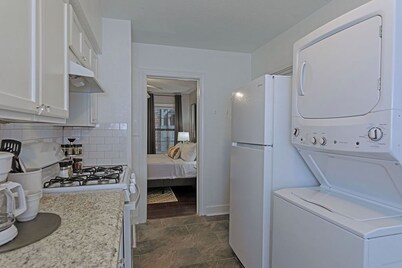 3BR Father's Montrose Estate A! Medical Center