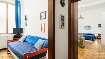 2 sovrum, strykjÀrn/strykbrÀda, gratis wi-fi och sÀngklÀder