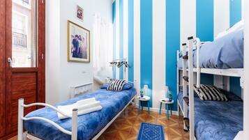 2 quartos, ferros/tábuas de passar roupa, Wi-Fi de cortesia