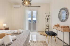 3 bedrooms, iron/ironing board, free WiFi, bed sheets - Apartment 'Athena Home South Crete' with Mountain View, Wi-Fi and Air Conditioning (Heraklion)