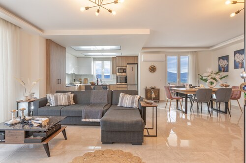 Apartment 'Athena Home South Crete' with Mountain View, Wi-Fi and Air Conditioning