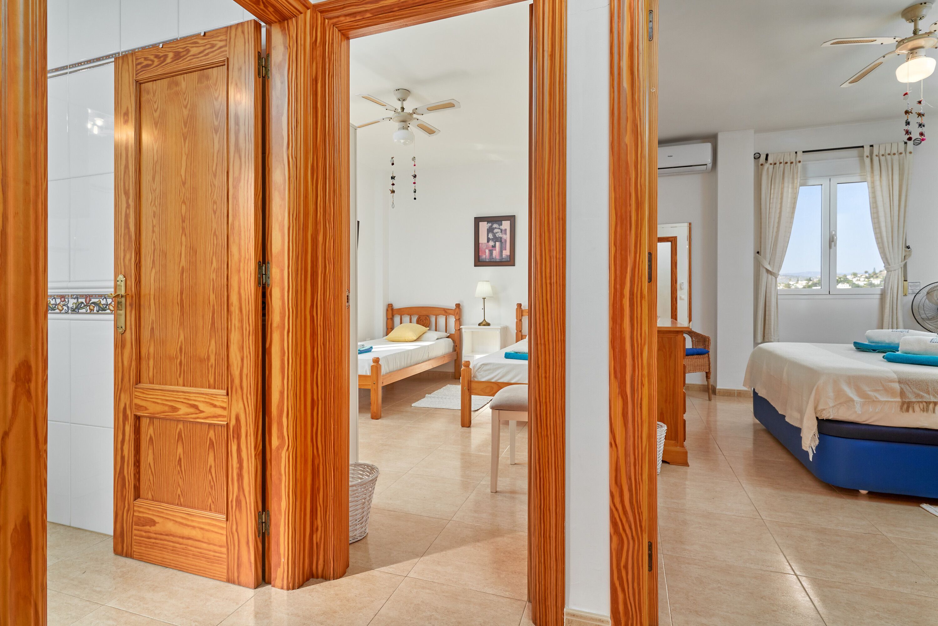 2 slaapkamers, een strijkplank/strijkijzer, gratis wifi, beddengoed