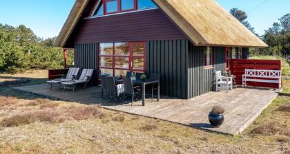 "Larsen" - 900m from the sea by Interhome