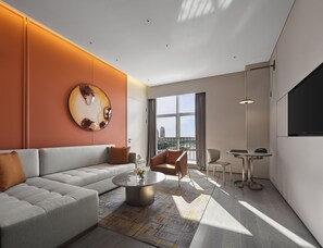 Deluxe Suite, No Smoking | Living room - Wanda Jin Beijing Pinggu (Pinggu)
