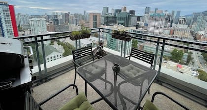 You're in the heart of the action for entertainment and office!