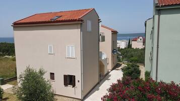 Apartment, 2 Bedrooms, Smoking, Terrace | Exterior