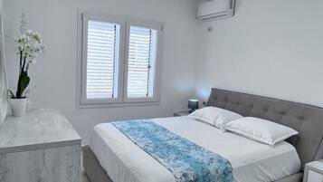 Apartment, 2 Bedrooms, Balcony, City View | 2 bedrooms