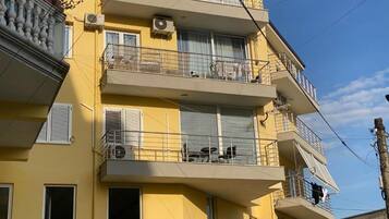 Apartment, 2 Bedrooms, Balcony, City View | Exterior