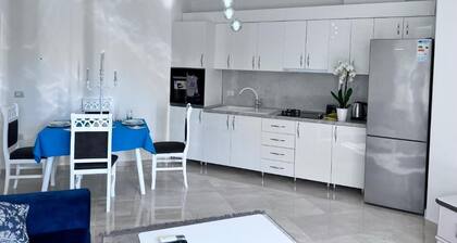 White Luxury Apartment