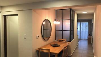 Apartment, 1 Bedroom, Balcony | Dining