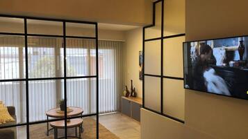 Apartemen, 1 kamar tidur, balkon | Lounge