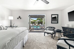 3 quartos, cofres nos quartos, ferros/tábuas de passar roupa, Wi-Fi