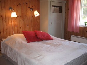 3 bedrooms, Internet