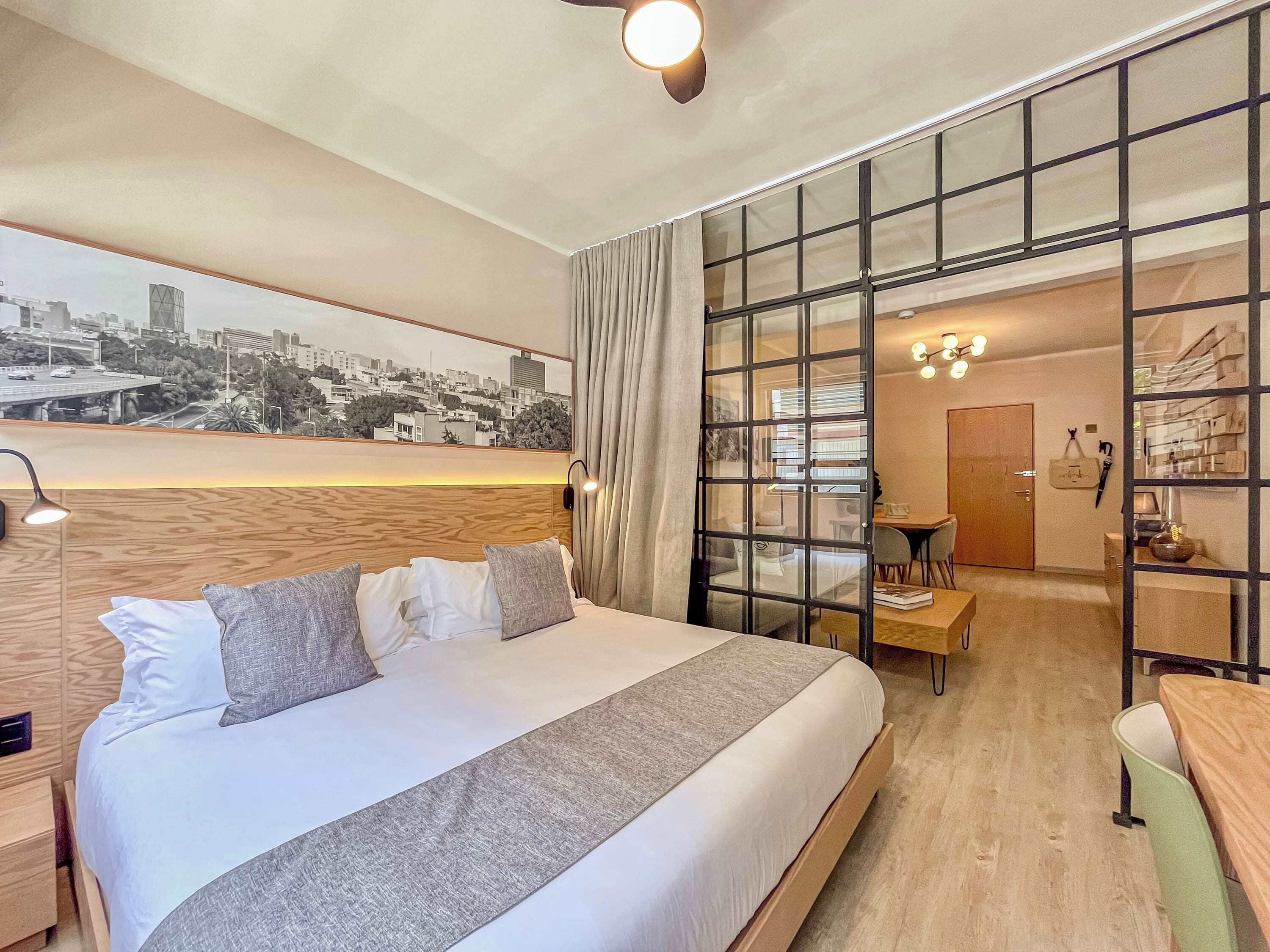 3 soverom, skrivebord, strykejern/-brett og wi-fi