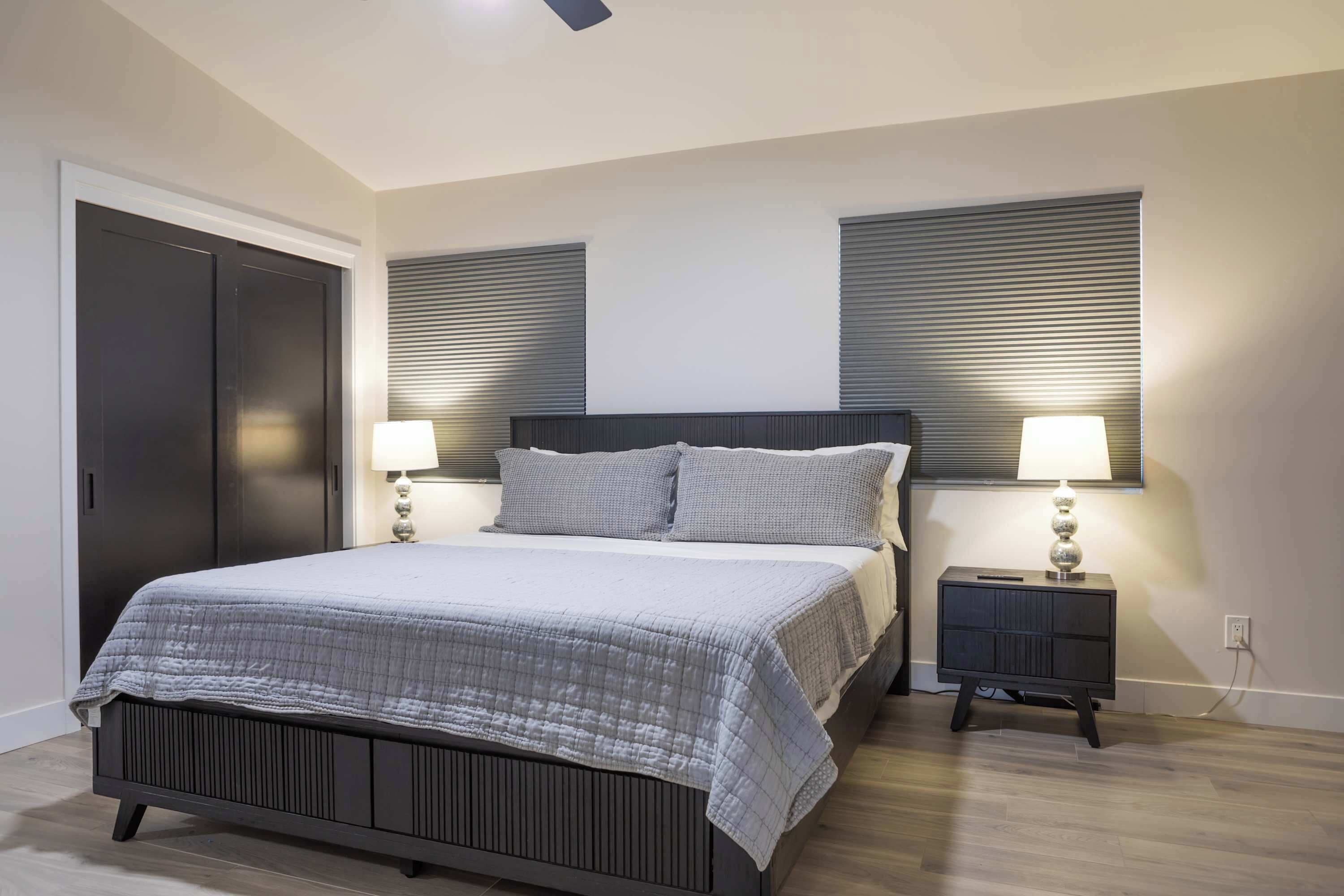 3 多间卧室、办公桌、熨斗/熨衣板、WiFi