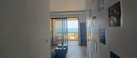 Chalet, 1 Bedroom, Smoking, Balcony | Living area
