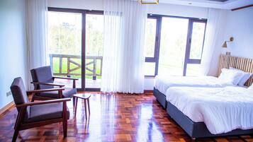 10 Schlafzimmer, Bügeleisen/Bügelbrett, WLAN, Bettwäsche