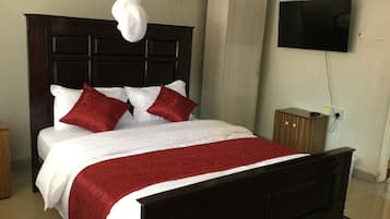 Economy Double Room | Dilengkapkan perabot secara berasingan, meja, ruang kerja komputer riba