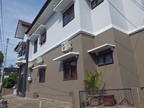 Bagian depan properti