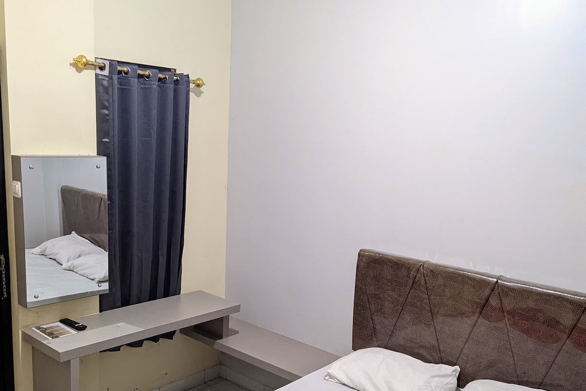 1 bedroom