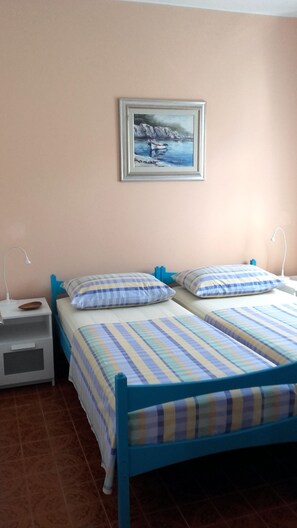 3 عدّة غرف نوم