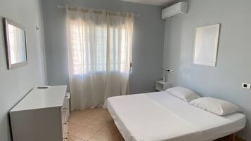 Apartment, 1 Bedroom, Accessible, Smoking | 1 bilik tidur
