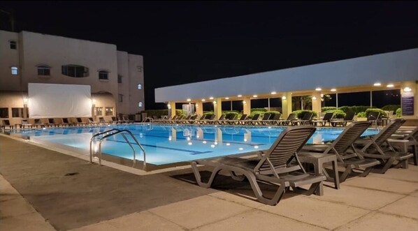 Lejlighed - 1 soveværelse - ryger - balkon | Pool | Udendørs pool