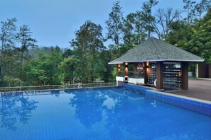 Restaurant - Coorg Marriott Resort & Spa (Kandanakolli)