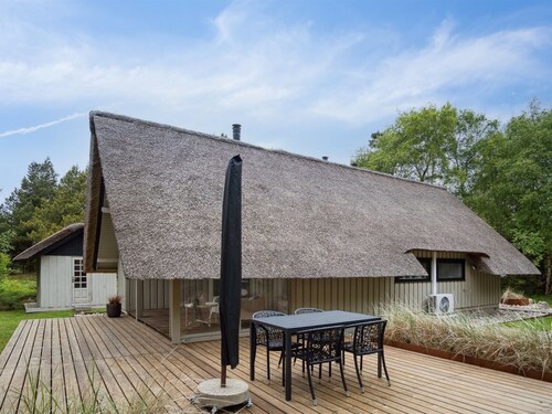 "Aghwith" - 1.2km from the sea by Interhome