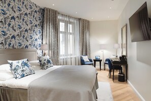 Premium Double Room | In-room safe, individually decorated, individually furnished, desk