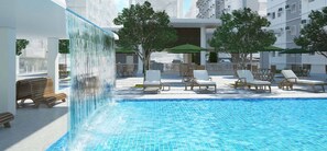 คอนโด, 1 ห้องนอน, พร้อมสิ่งอำนวยความสะดวกสำหรับผู้พิการ, ระเบียง | สระว่ายน้ำ | สระว่ายน้ำกลางแจ้ง