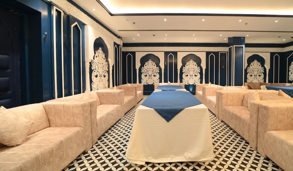 Hotel Gold in Leaf photo 3