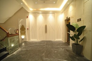 Entrada al alojamiento