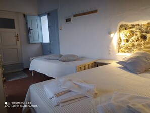 1 makuuhuone, työpöytä, silitysrauta/-lauta, ilmainen Wi-Fi