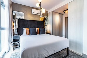 Desk, iron/ironing board, free WiFi, bed sheets