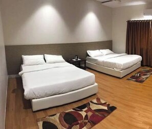 1 bedroom, free WiFi, bed sheets