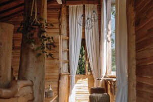 Panoramic Tree House | 1 bedroom, individually decorated, individually furnished, free WiFi
