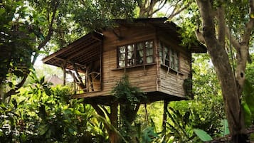 Superior Tree House