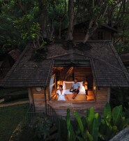 Honeymoon Tree House | 1 bedroom, individually decorated, individually furnished, free WiFi
