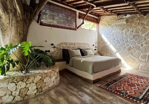 Deluxe-sviitti | 1 makuuhuone, yksilöllisesti sisustettu, yksilöllisesti kalustettu