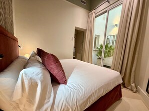 1 soverom, strykejern/-brett, wi-fi (inkludert) og sengetøy