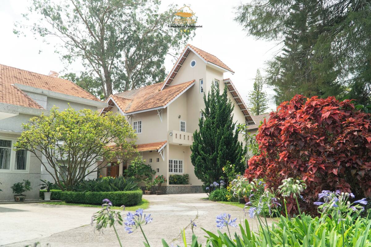 Villa | 5 bedrooms, free WiFi