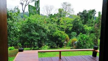 Standard Bungalow, 2 Single Beds, Hill View | Terrace/patio