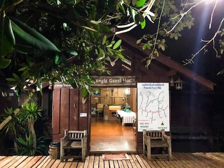 Property grounds. Jungle guest house
