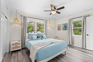 4 bedrooms, desk, iron/ironing board, travel cot
