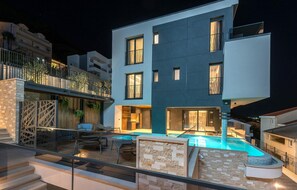 Property grounds - Gorgeous home in Makarska with sauna (Makarska)